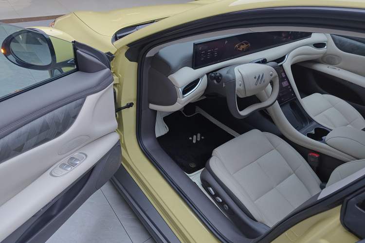 Used IM L6 2024 Max Enhanced Performance Edition
