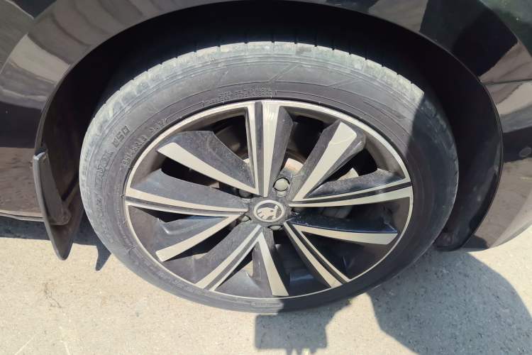 Used Skoda Superb 2022 TSI280 DSG Luxury Edition
