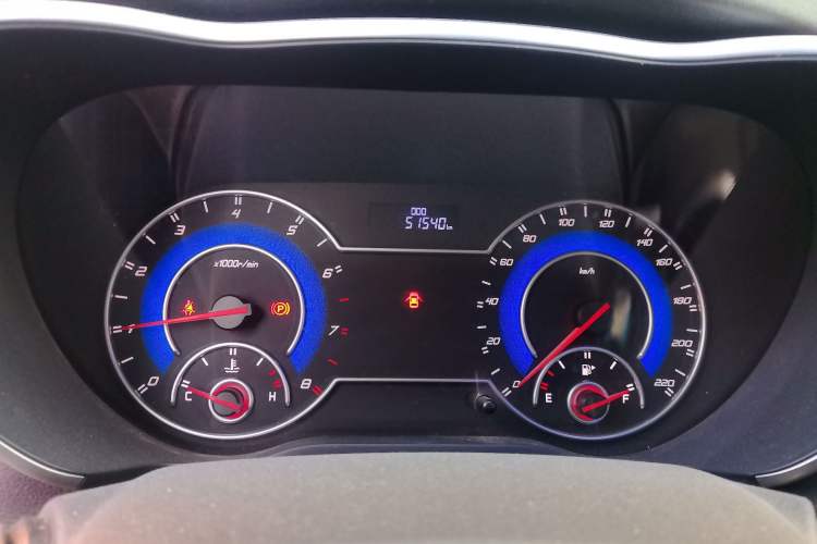 Used Haima V70 2016 2.0L Manual - Comfort Edition 6 Seats