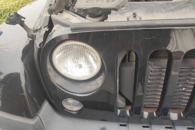 Used Jeep Wrangler 2014 2.8TD Sahara Four-Door Edition