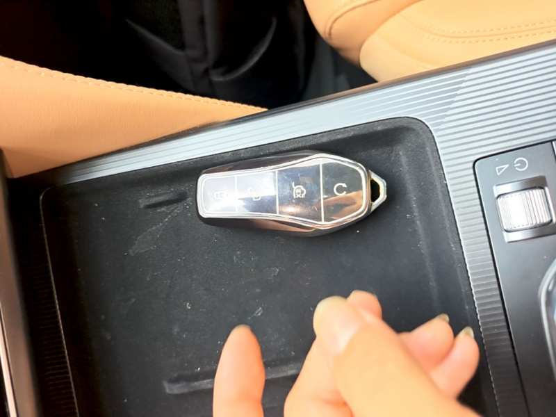 Used BYD Song L DM-i 2024 160 km Excellence Version — 8