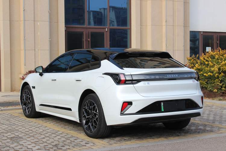 Used Zeekr 001 2024 ME Edition 100 kWh All-Wheel Drive