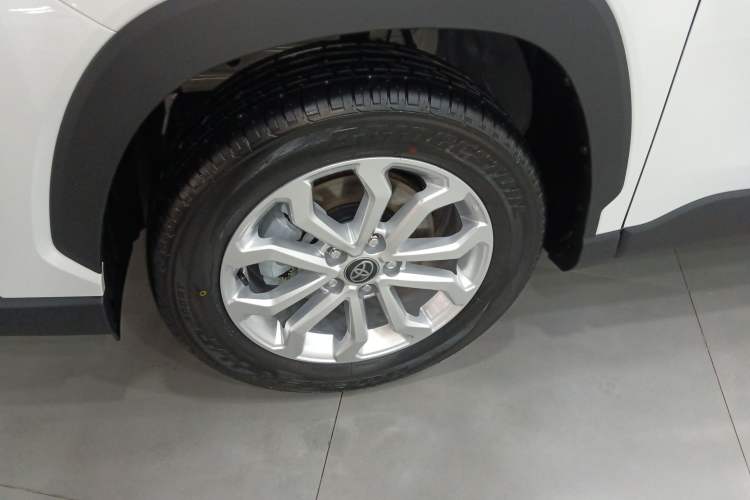 Used Toyota FRONTLANDER 2026 Model 2.0L CVT Comfort Edition