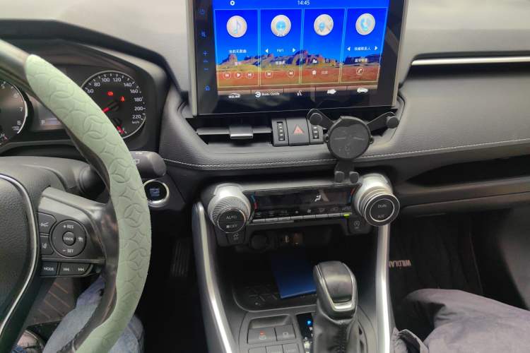 Used Toyota Wildlander 2022 2.0L CVT Two-Wheel Drive Luxury Edition