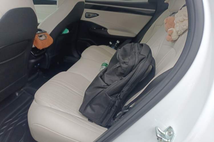 Used Geely Galaxy L7 2023 1.5T 115 km Starship