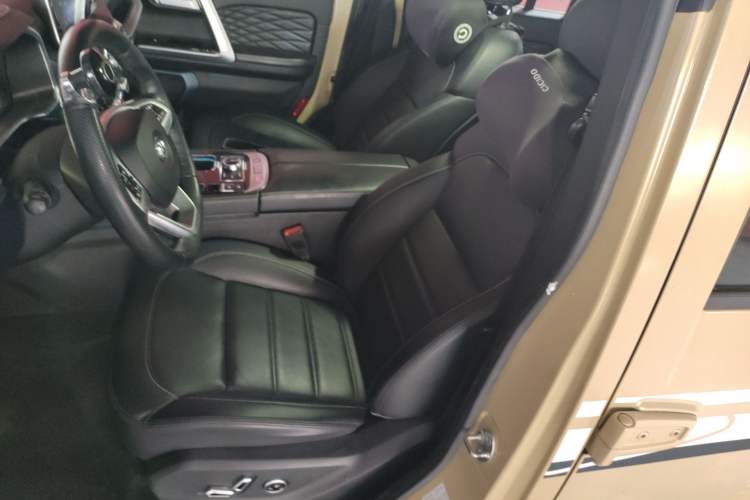 Used BAIC Off-Road BJ40 2019 2.3T Automatic Four-Wheel Drive Ring the Tower Champion Edition China VI Left Front Seat