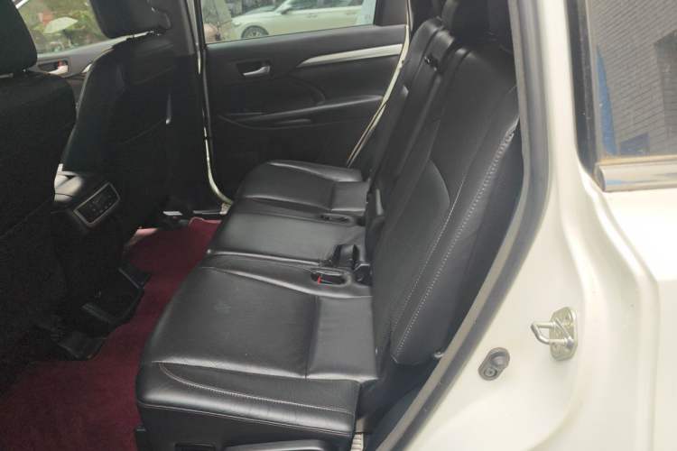 Used Toyota Highlander 2017 2.0T Four-Wheel Drive Luxury Edition 7 Seats

