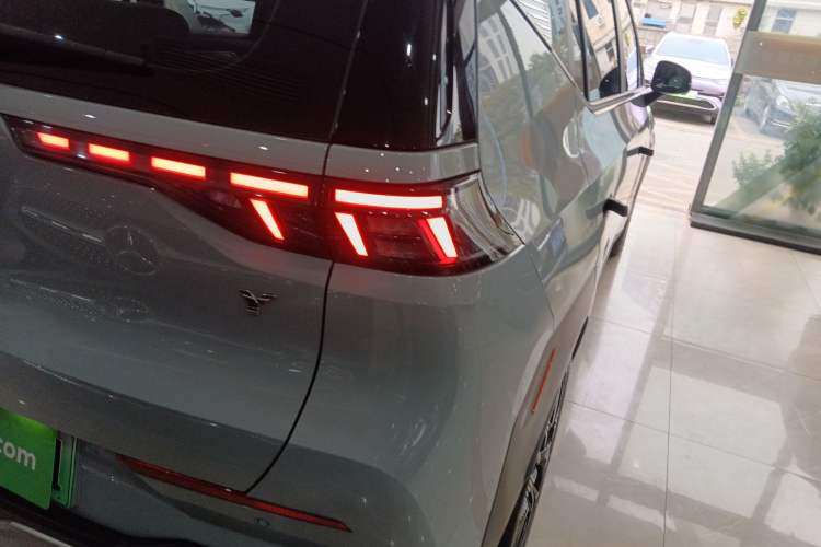 Used AION Y 2021 70 Enjoyment Tech Edition
