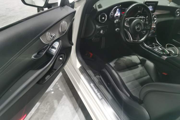 Used Mercedes-Benz C-Class (Import) 2017 Facelift C 200 Coupe
