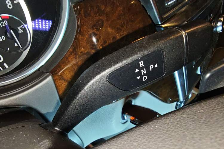 Used Mercedes-Benz M-Class 2012 ML 350 Luxury Edition
