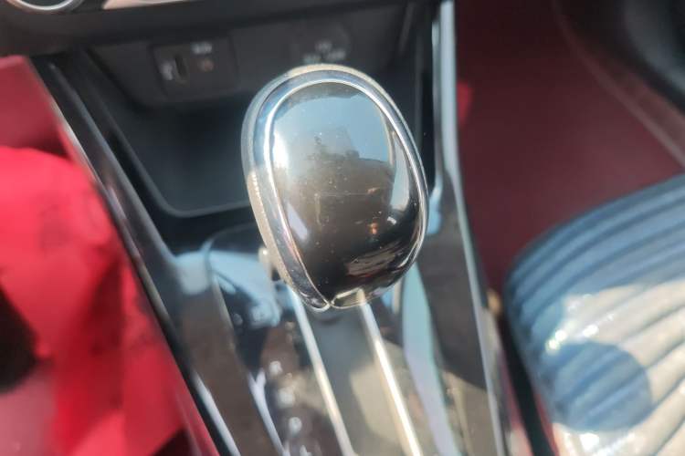 Used Nissan Lannia 2019 1.6L CVT Cool Edition China V Standard Gear Lever