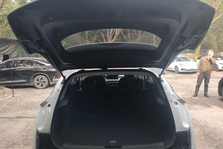 Used Buick Velite 6 2022 Connected Fashion PLUS