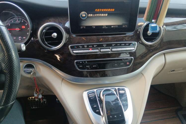 Used Mercedes-Benz V-Class 2016 V 260 L Prestige Extended Edition
