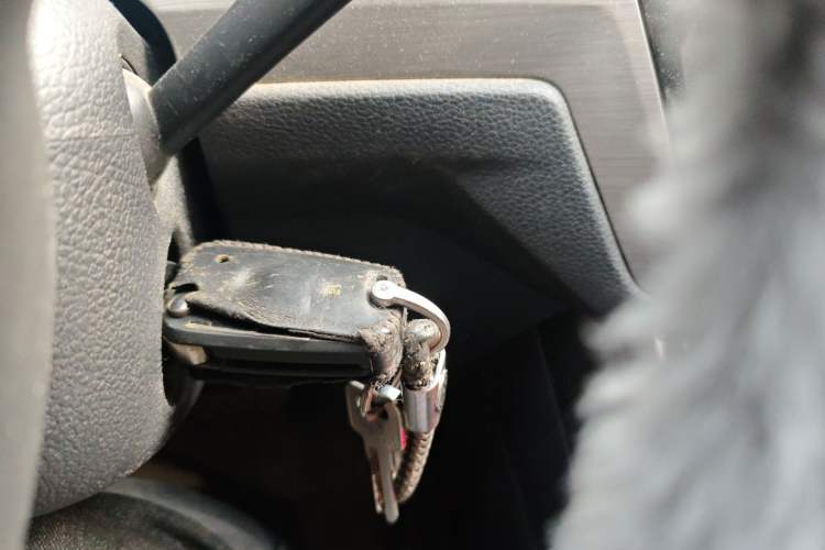 Used Volkswagen Touran 2018 Volkswagen Touran L 280TSI DSG Comfort Edition 7 Seats China VI Standard Vehicle Key