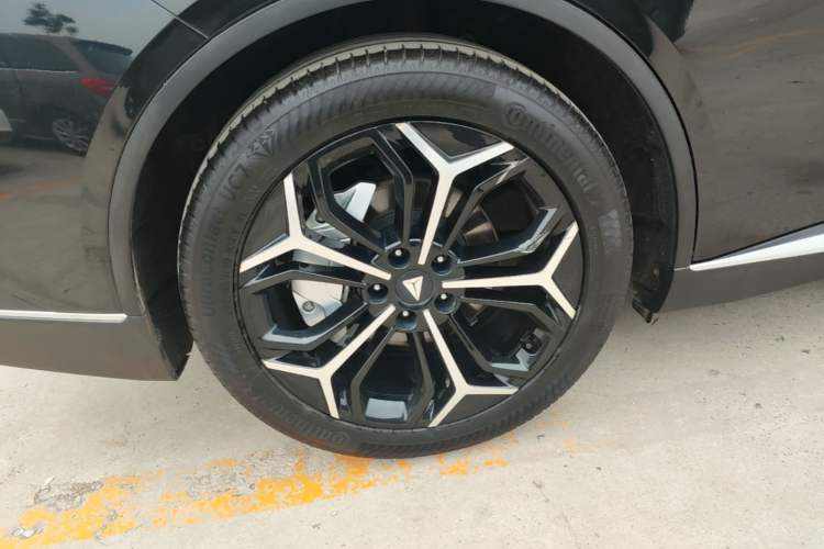 Used Deepal SL03 2023 200Max Range-Extended Version Right Rear Wheel Hub