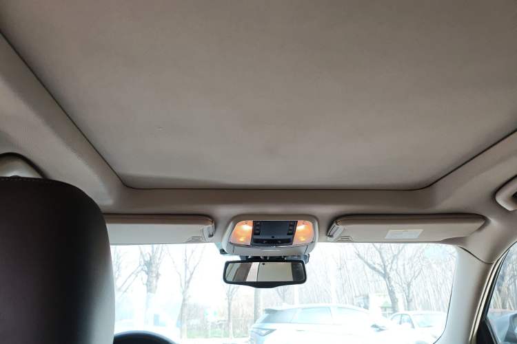 Used Chrysler 300C 2013 3.6L Premium Edition
