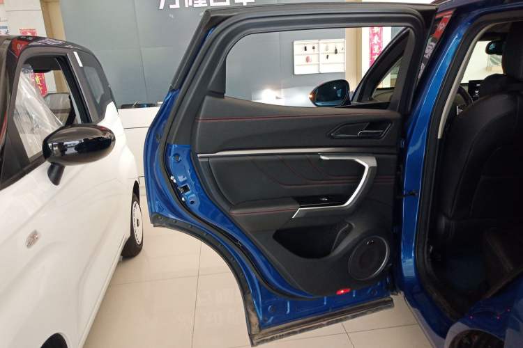 Used Wey VV5 2017 2.0T Ultra-Luxury Version
