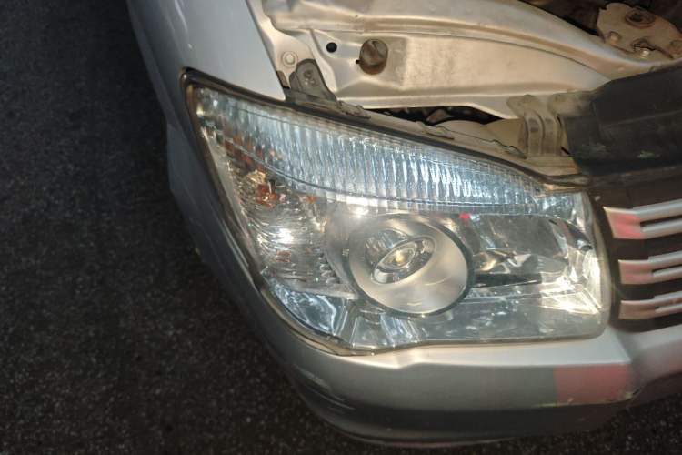 Used FORTHING Lingzhi 2017 V3 1.5L 5-Seater Special Offer Model