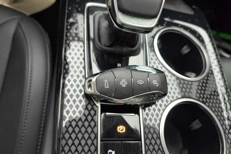 Used Hongqi HS3 PHEV 2024 PHEV 115km Jingwei Edition Vehicle Key