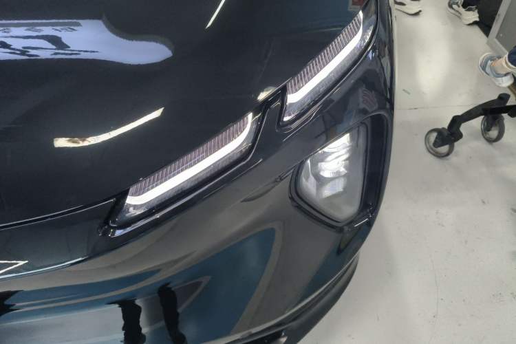 Used Nio EC6 2024 75 kWh Left Front Headlight