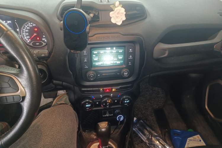 Used Jeep Renegade 2017 180T Automatic Jingneng Edition
