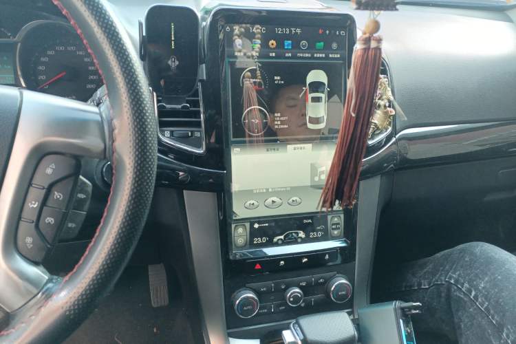 Used Chevrolet Captiva 2017 2.4L 4x4 Flagship Edition 7-Seater