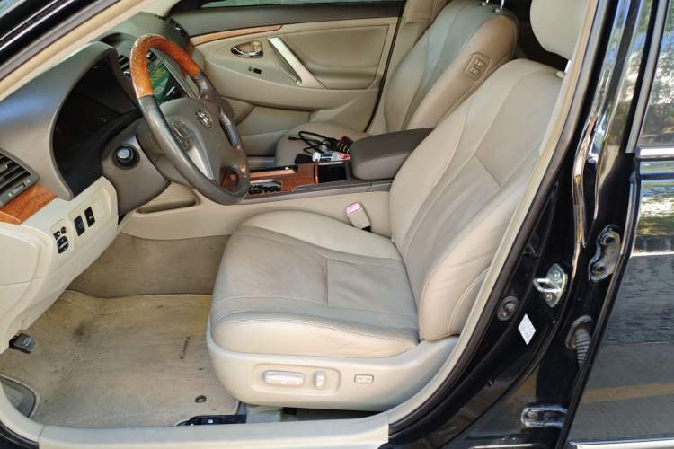 Used Toyota Camry 2011 200E Elite Sunroof Edition
