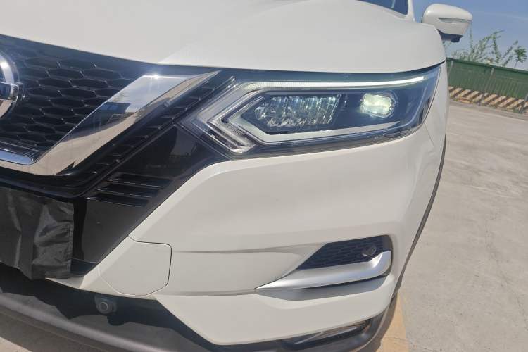 Used Nissan Qashqai 2022 2.0L CVT XV Premier Luxury Edition
