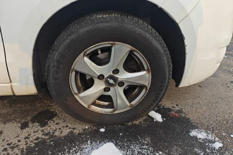 Used Chevrolet Sail 2013 Hatchback 1.2L Manual Warm Edition