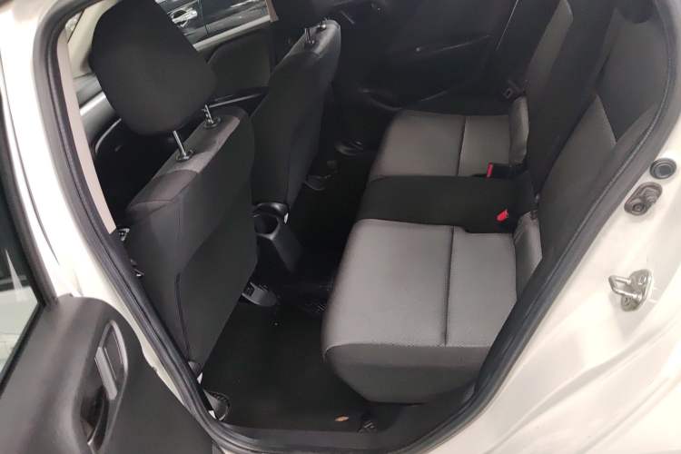 Used Honda Gienia 2017 1.5L CVT Classic Edition Left Front Seat