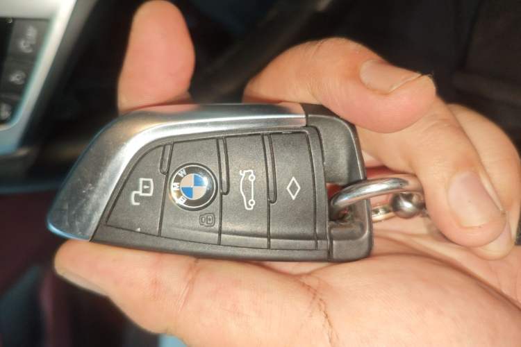 Used BMW i4 2023 eDrive35 Interior 1