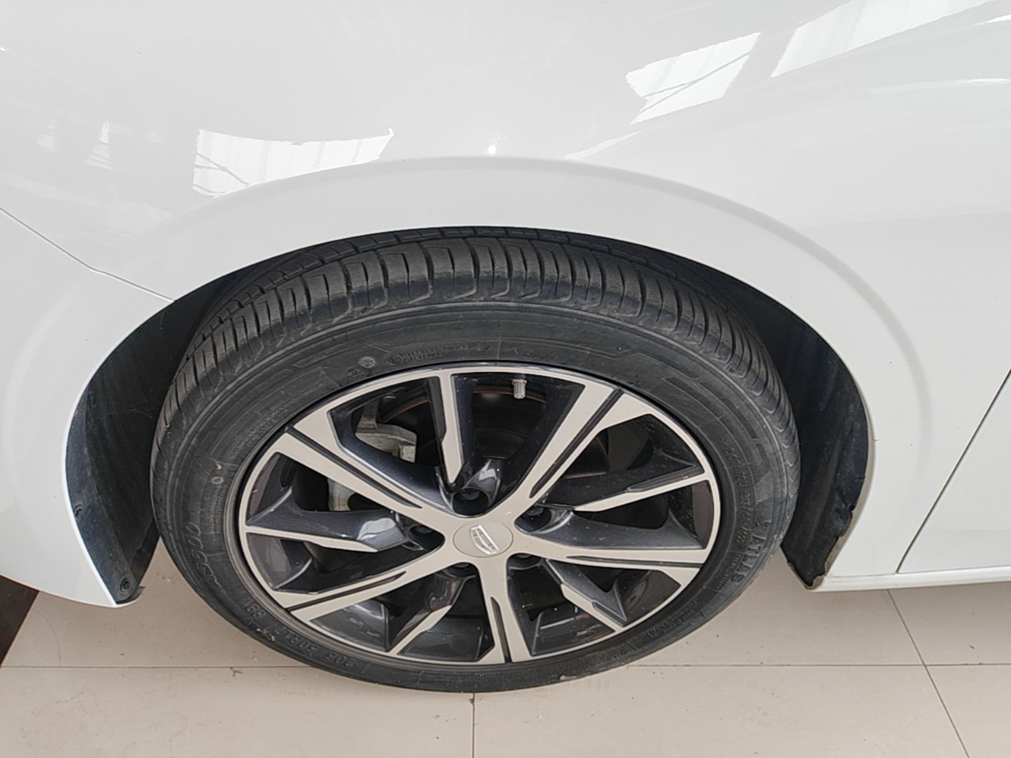 Geely Auto Emgrand 2022 4th Generation 1.5L CVT Luxury Model - Premium — снимка 10