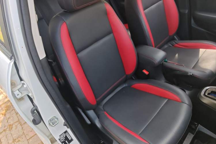 Used CHANGAN CS15 2016 1.5L Automatic Fashion Edition
