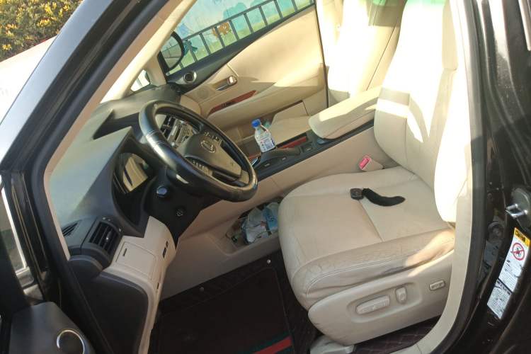 Used Lexus RX Classic 2011 270 Luxury Edition
