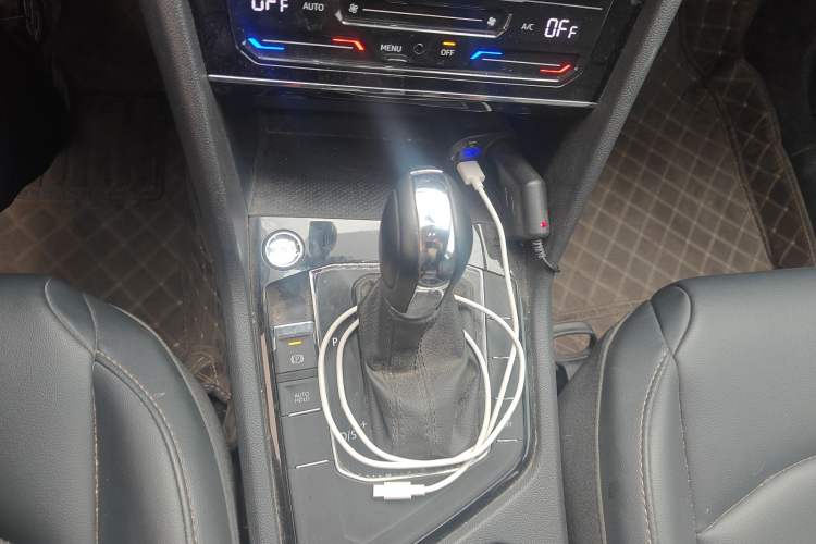 Used Volkswagen Tharu 2022 280TSI Two-Wheel Drive Comfort Edition
