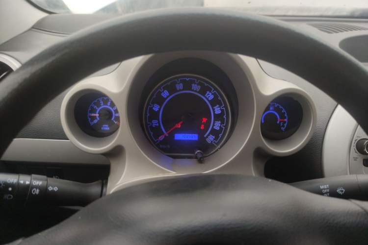 Used JAC Group Yueyue 2012 CROSS 1.0L Luxury Model