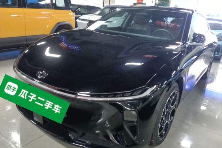 Used CHANGAN NEVO A07 2026 Model Ultra-Long Blue Whale Range-Extending 310 Luxury Edition