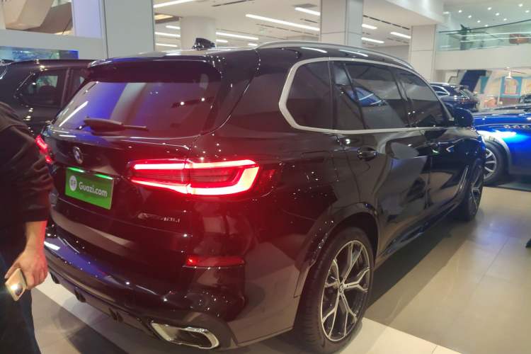 Used BMW X5 2022 Restyled xDrive 40Li M Sport Package
