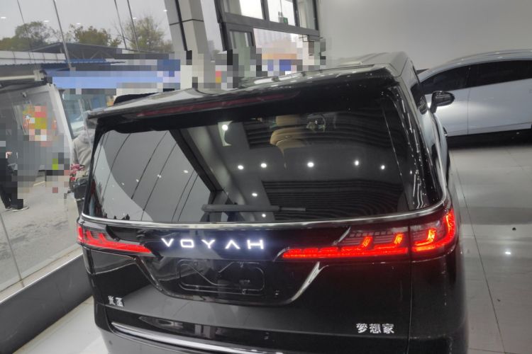 Used VOYAH Dream 2025 PHEV Four-Wheel-Drive Flagship Kunpeng Edition Rear