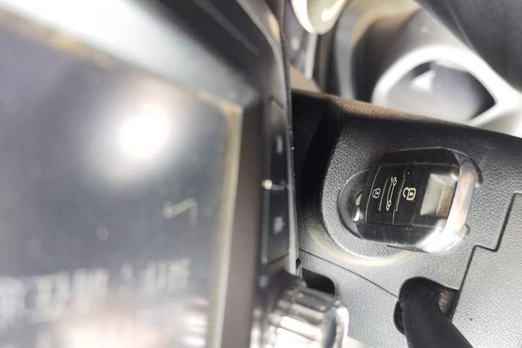 Used Citroen Elysee 2014 1.6L Automatic Fashion Model