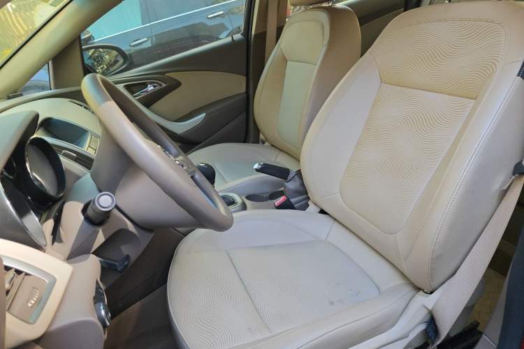 Used Buick GT 2012 GT 1.6L Manual Entry-Level Model