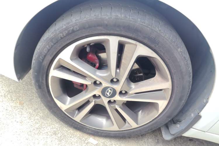 Used Hyundai Elantra (6th Generation / Lingdong) 2016 1.6L Automatic ZhiXuan – Elite Version
