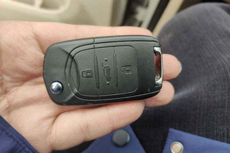 Used Wuling Hongguang MINIEV 2024 3rd Generation 215km Youth Edition Vehicle Key