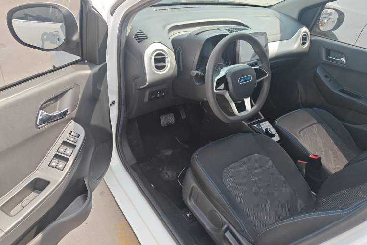 Used JMEV Xiao Qilin 2022 Heart-Pounding Edition Driver Seat