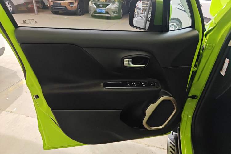 Used Jeep Renegade 2018 Connected Large Screen Version 180T Automatic High-Energy Edition