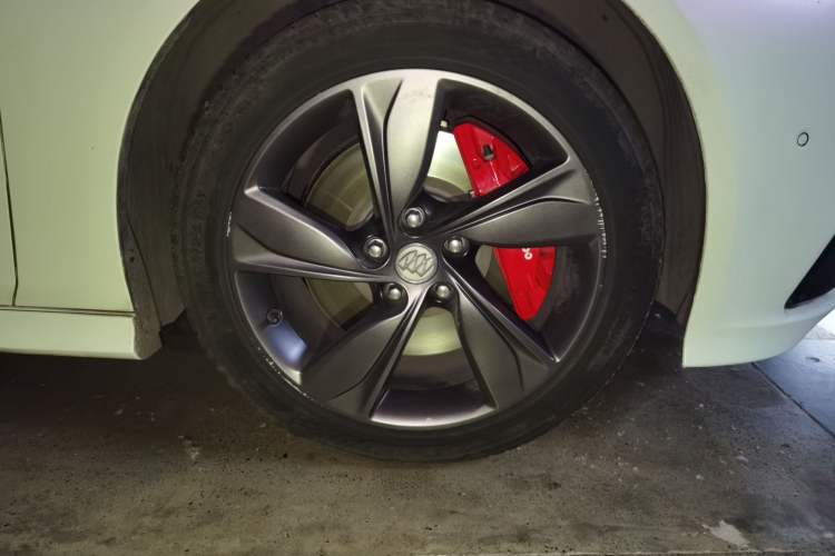 Used Buick Regal 2019 GS 28T Prestige Model China VI Standard Right Front Wheel Hub