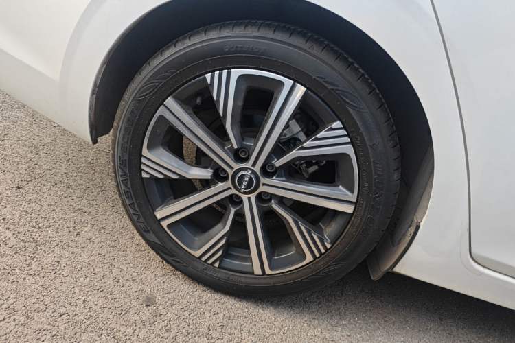 Used Nissan Sylphy 2023 Super Hybrid Electric Drive Ultra-Luxury Model Exterior 5