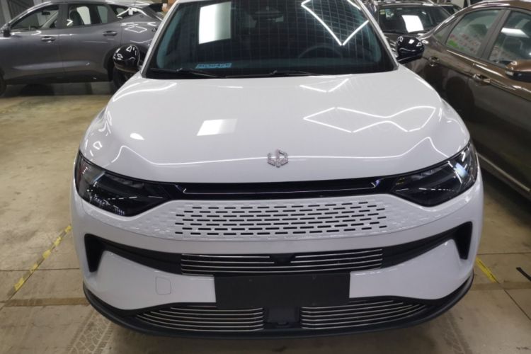 Used Leapmotor C11 2023 Extended-Range 285 Comfort Edition Front