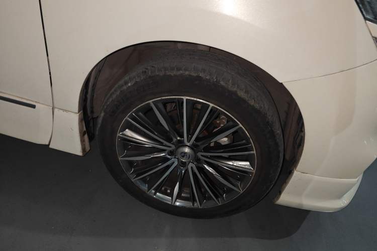 Used Nissan Quest 2015 3.5L SL
