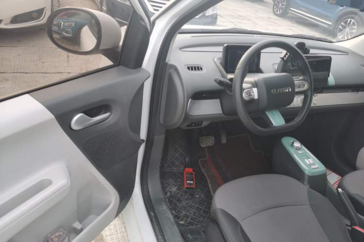 Used CHANGAN NEVO Lumin 2023 301km Honey Dew Edition Driver Seat